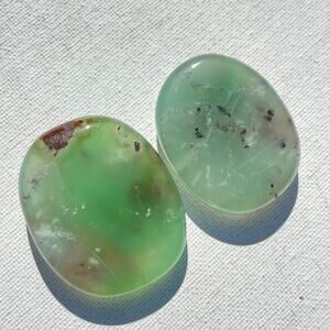 Set of two - Chrysoprase Palm Stones